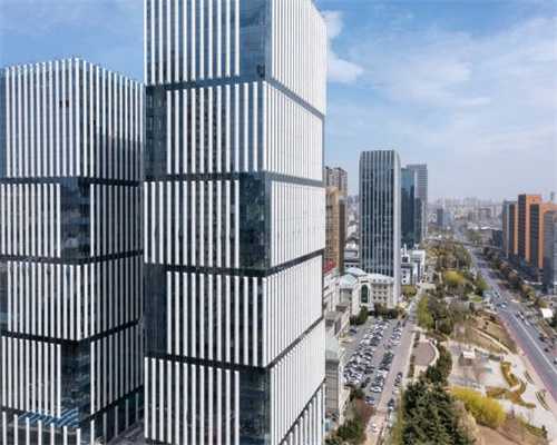 挖掘机国内销量同比“八连降”，降幅扩大至50%以上