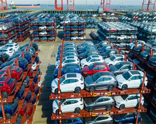 工程机械行业火爆，疫情下的上海宝马展依旧热闹