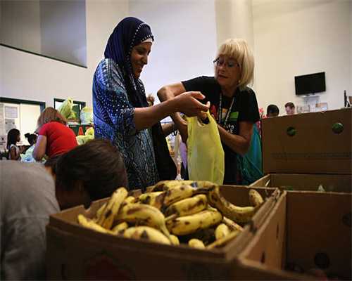 老爹鞋在大家的一片骂声中更火了，火到根本买不到正常球鞋！