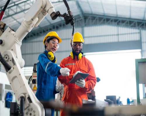 誉辰智能取得方形动力电池自动入壳机专利，提高电池组装效率