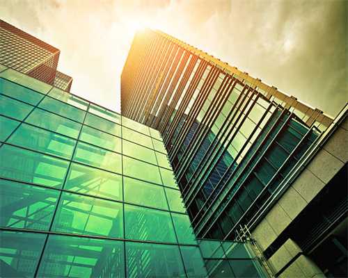 潼南高粱红满天，丰收喜悦藏田间