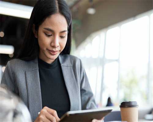 富平法院：农机买卖起纠纷 法官悉心促调解