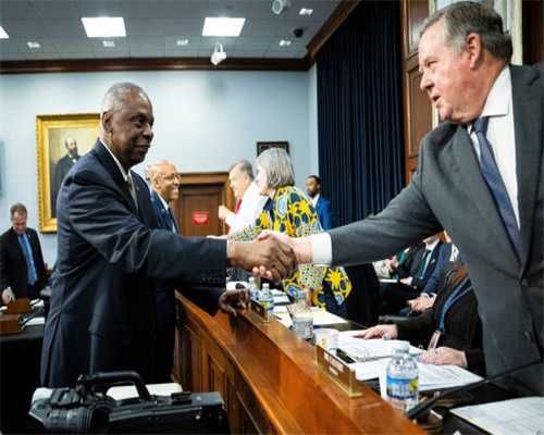 河南康隆机械取得配风均匀的粮食烘干塔专利，能使塔体内部配风更均匀