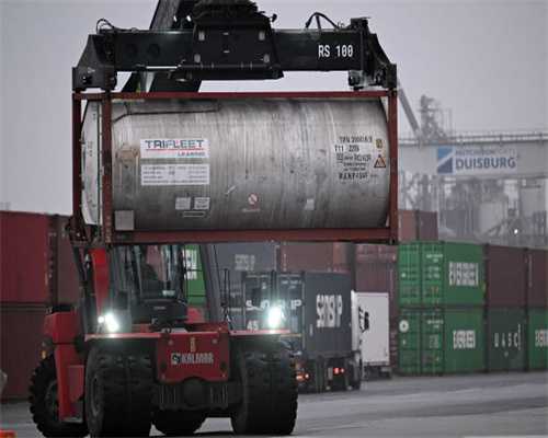 陕西富平70万亩小麦喜获丰收