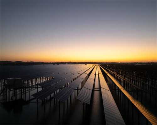 省公航旅高速公路运营管理分公司武威处景泰所:多举措助力夏收 扎实做好“联合收割机”运输保畅工作